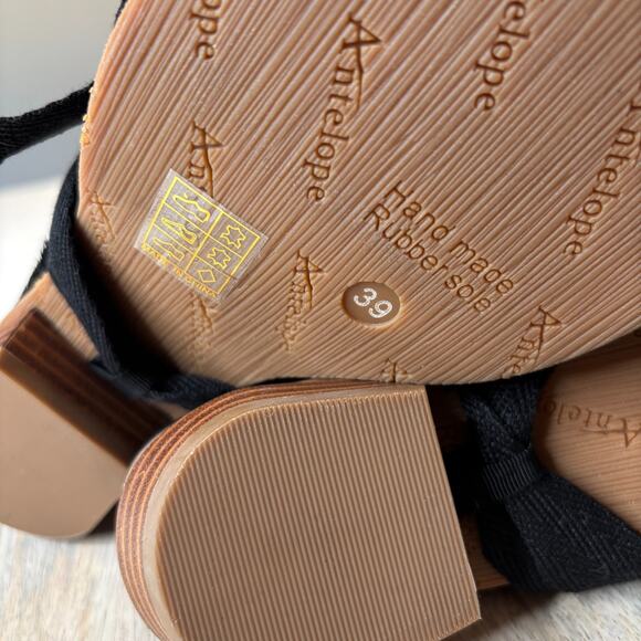 Anthropologie Antelope Handmade Black Bow Mules EU Size 39 US Size 9 - Picture 10 of 10